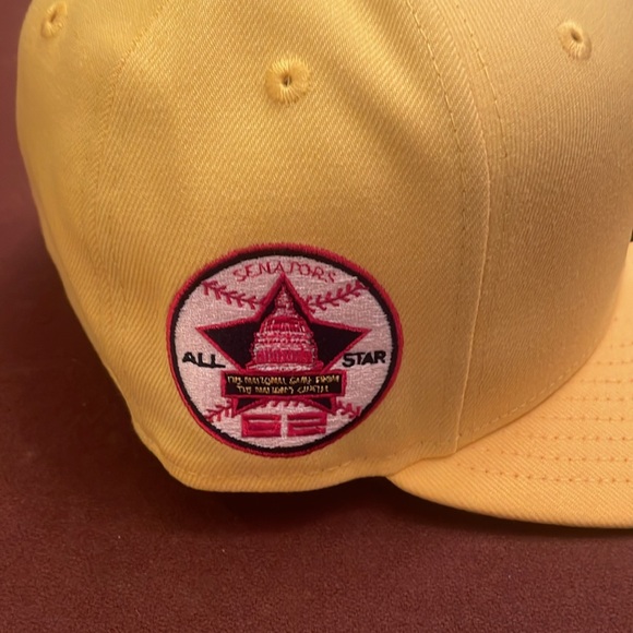 New era hat, size 7 from the fast food drop Washington nationals Waffle House - Picture 2 of 5